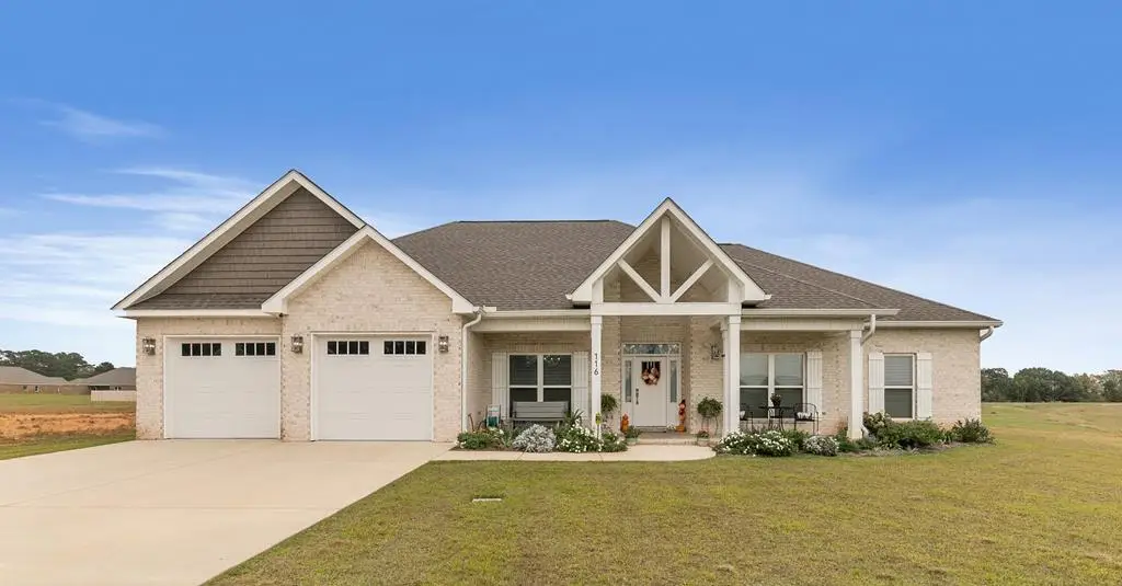 116 Heritage Way, Headland, AL 36345 - Image #1