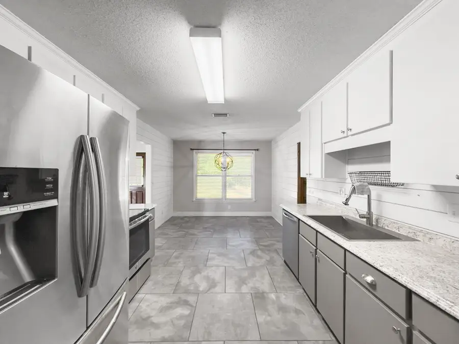 138 Vann Drive, Ashford, AL 36312 - Image #3