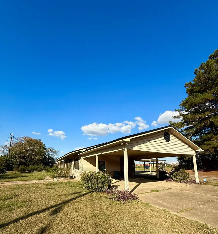 300 Rock Creek, Headland, AL 36345 - Image #2