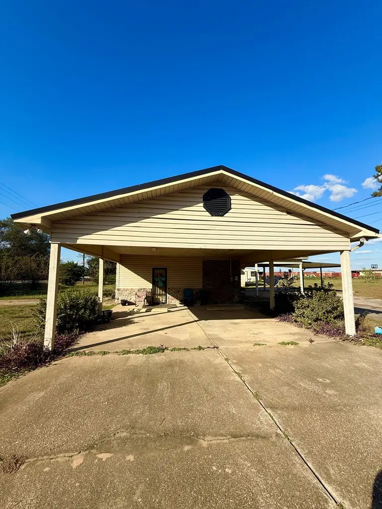 300 Rock Creek, Headland, AL 36345 - Image #3