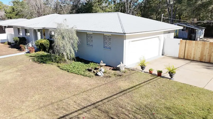 713 Bridlewreath Avenue, Dothan, AL 36301 - Image #2