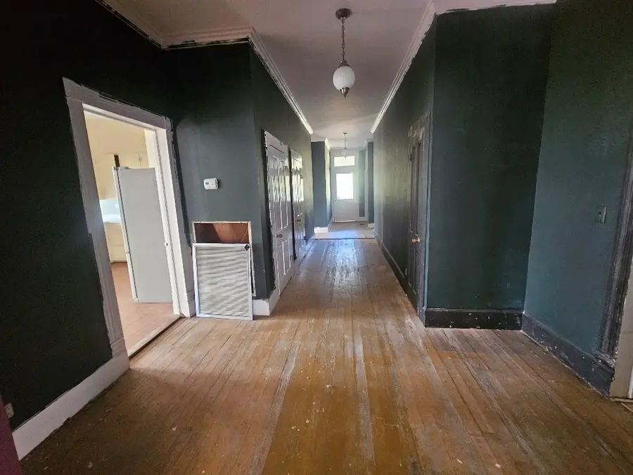 77 E King St, Newton, AL 36352 - Image #2