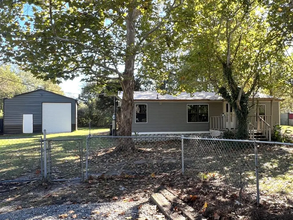 960 J. Saunders Road, Slocomb, AL 36375 - Image #1