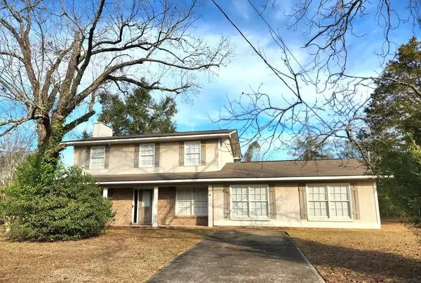 107 Shawnee Ct, Dothan, AL 36303