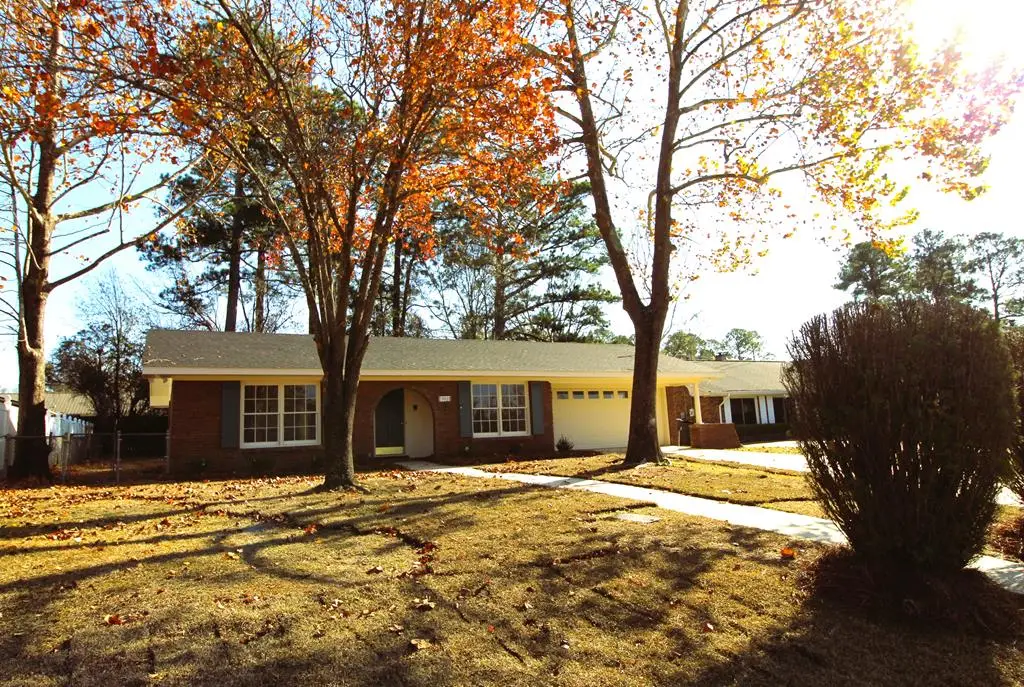 903 Dixie Dr., Dothan, AL 36301 - Image #1