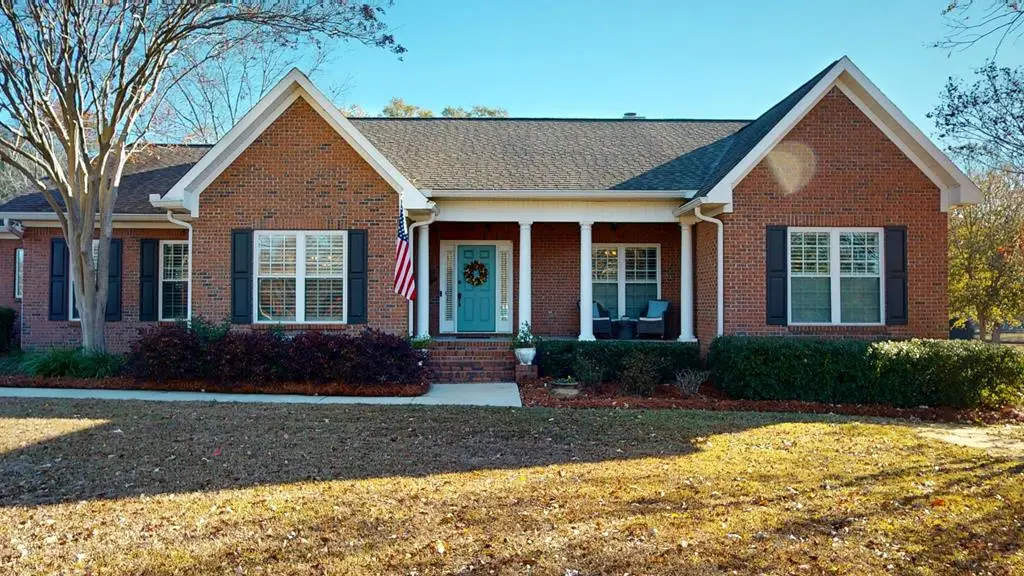 421 Southern Oak Dr, Dothan, AL 36301 - Image #1