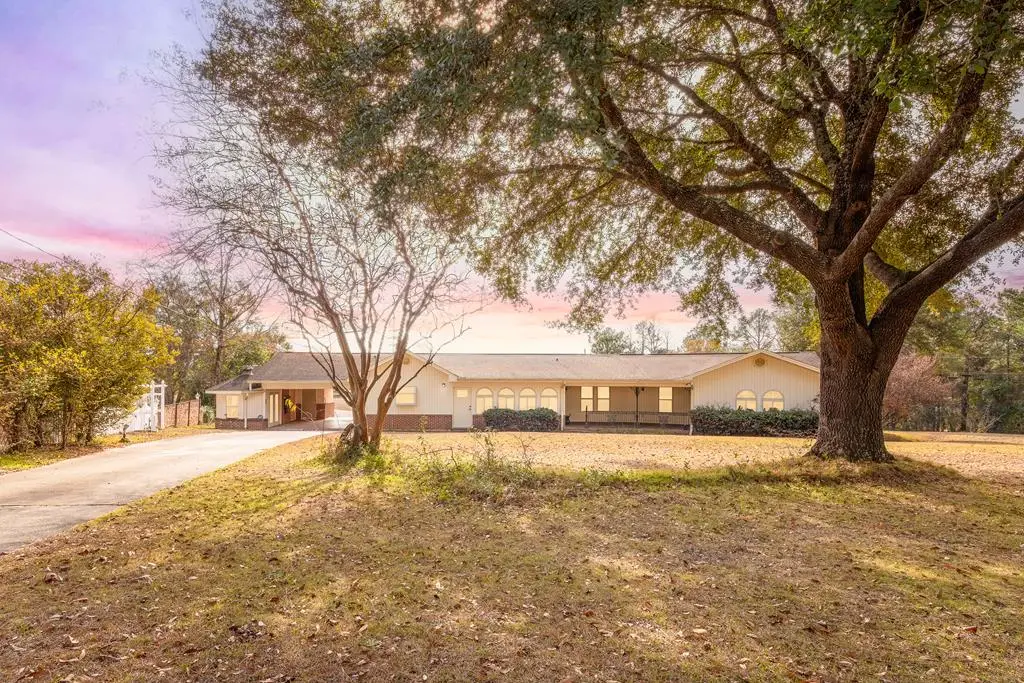 101 N Trinity Street, Geneva, AL 36340 - Image #1