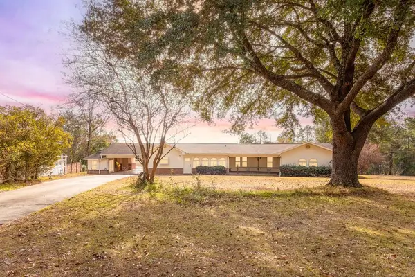 101 N Trinity Street, Geneva, AL 36340