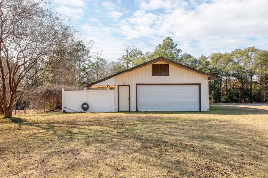 101 N Trinity Street, Geneva, AL 36340 - Image #3