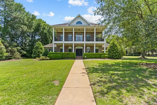 601 Edinburgh Way, Dothan, AL 36305