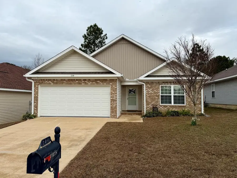 204 Thistlewood Drive, Dothan, AL 36301 - Image #2