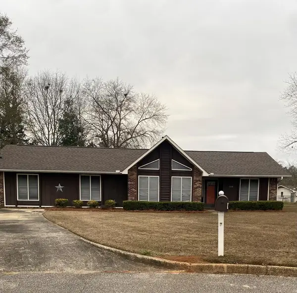108 Salem Ct, Dothan, AL 36301