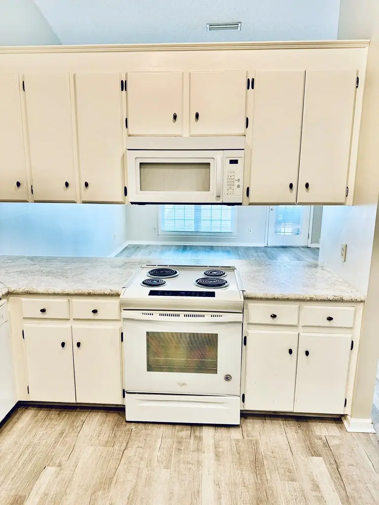 106 W Fontana, Dothan, AL 36305 - Image #3