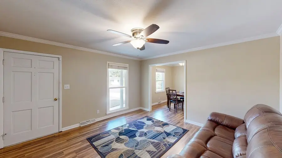 1301 Sassar Street, Dothan, AL 36301 - Image #2