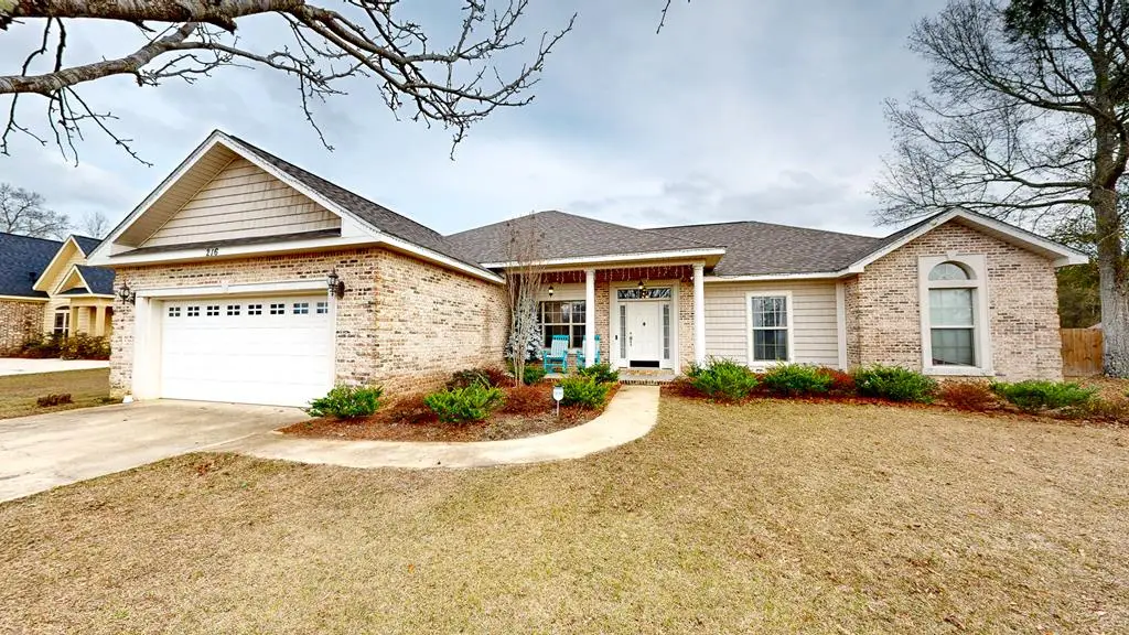 216 Glen Oaks Drive, Dothan, AL 36301 - Image #1