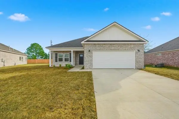 304 Thornbird Loop, Enterprise, AL 36330 - Image #1