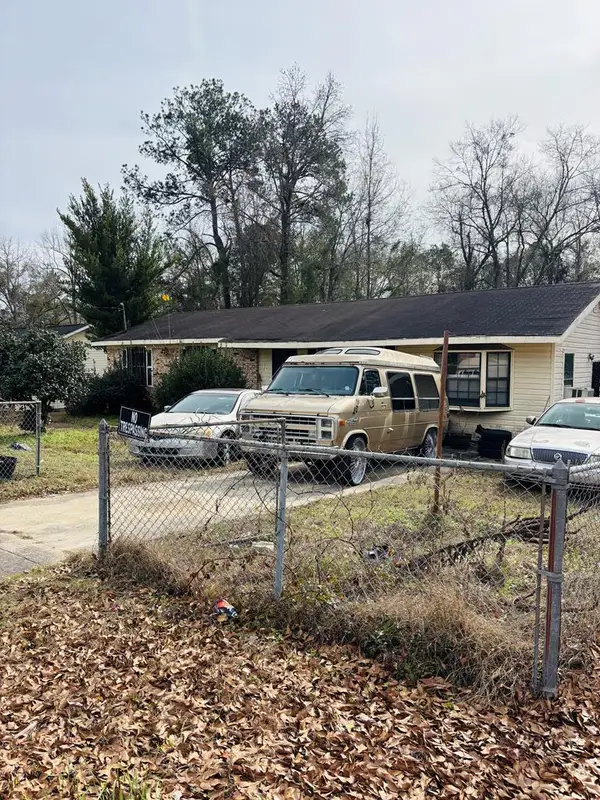 204 NW Lincoln St, Dothan, AL 36303