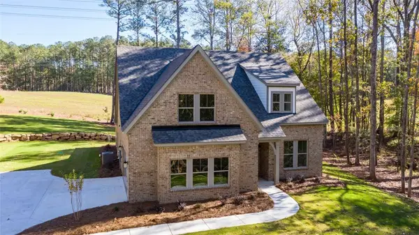 866 Ski Spray Point, Opelika, AL 36804