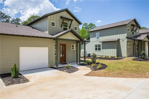 3284 Bay Pine Road #8, Jacksons Gap, AL 36861