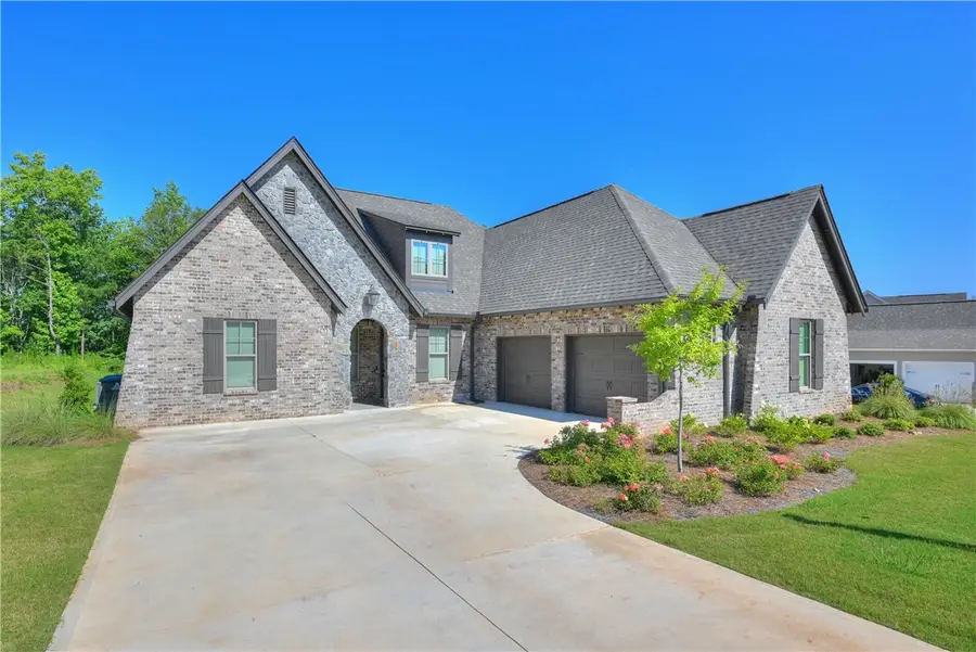 1637 James Burt Parkway, Auburn, AL 36830 - #2