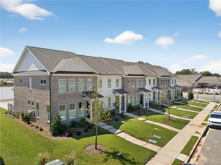 215 Black Swann Road, Auburn, AL 36832 - Image #3