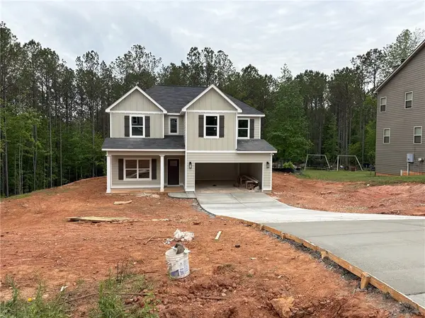 374 Lee Road 2128, Valley, AL 36854