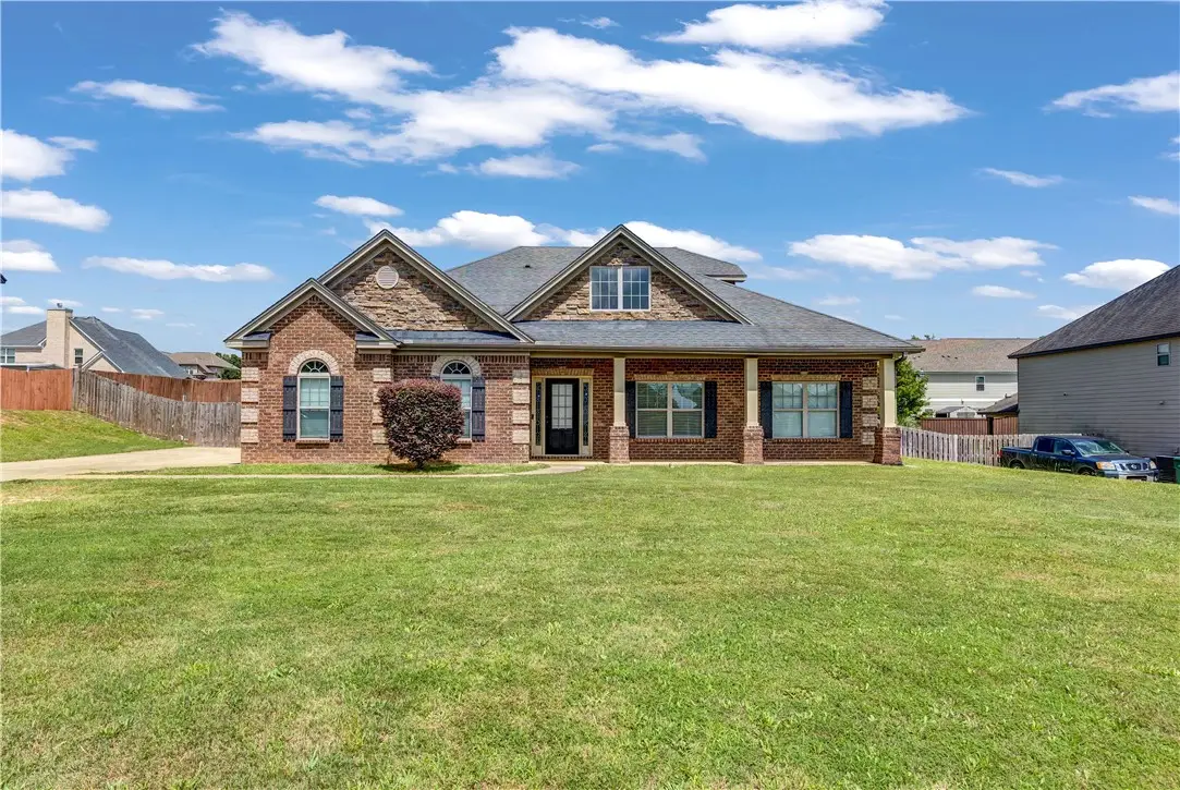 151 Landing Way, Smiths Station, AL 36877 - Image #1