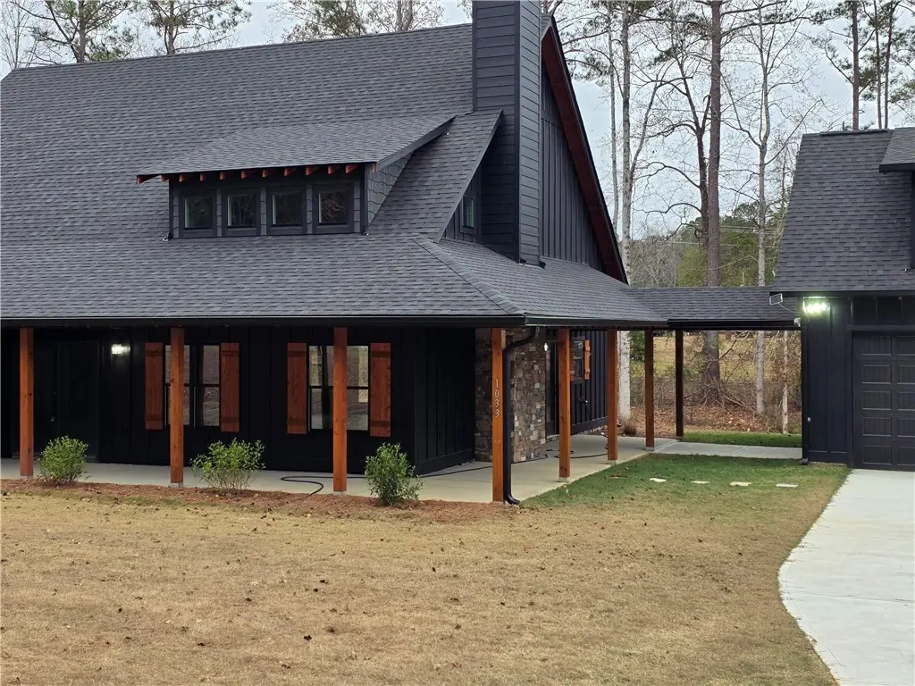 1033 Lee Road 353, Valley, AL 36854 - Image #1