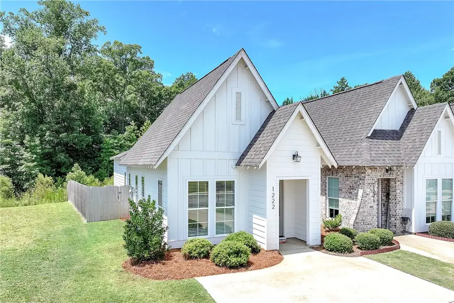 1222 Burrow Circle, Opelika, AL 36801 - Image #2