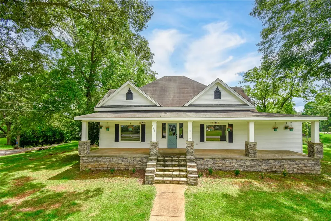 5554 Highway 22 E, Alexander City, AL 35010 - Image #1