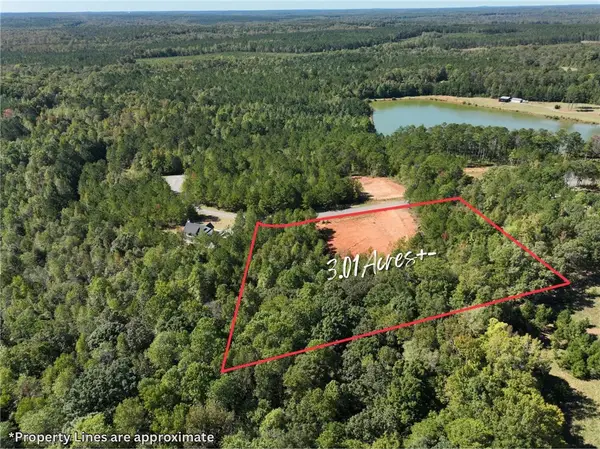 5285 Mary Olive Road, Opelika, AL 36801