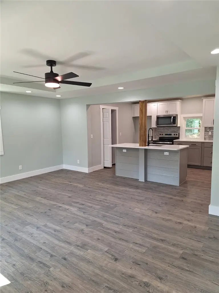 713 Ave H Avenue, West Point, GA 31833 - #3