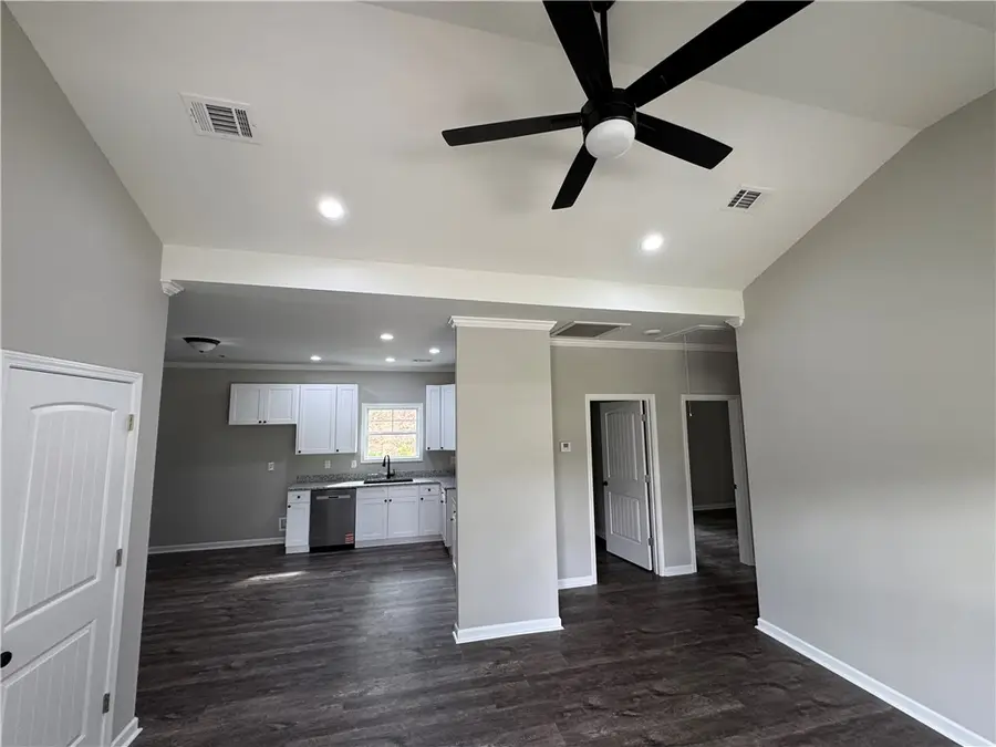 813 Cherry Drive, Lanett, AL 36863 - Image #3