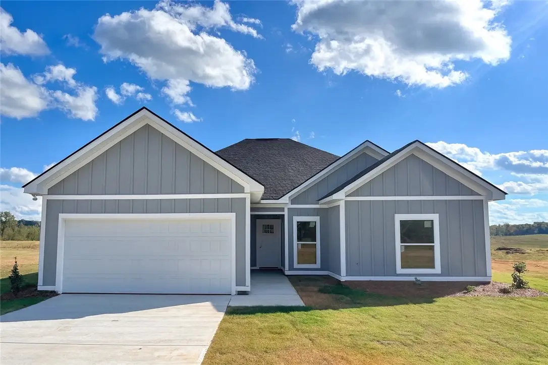 1238 30th Street, Valley, AL 36854 - Image #1