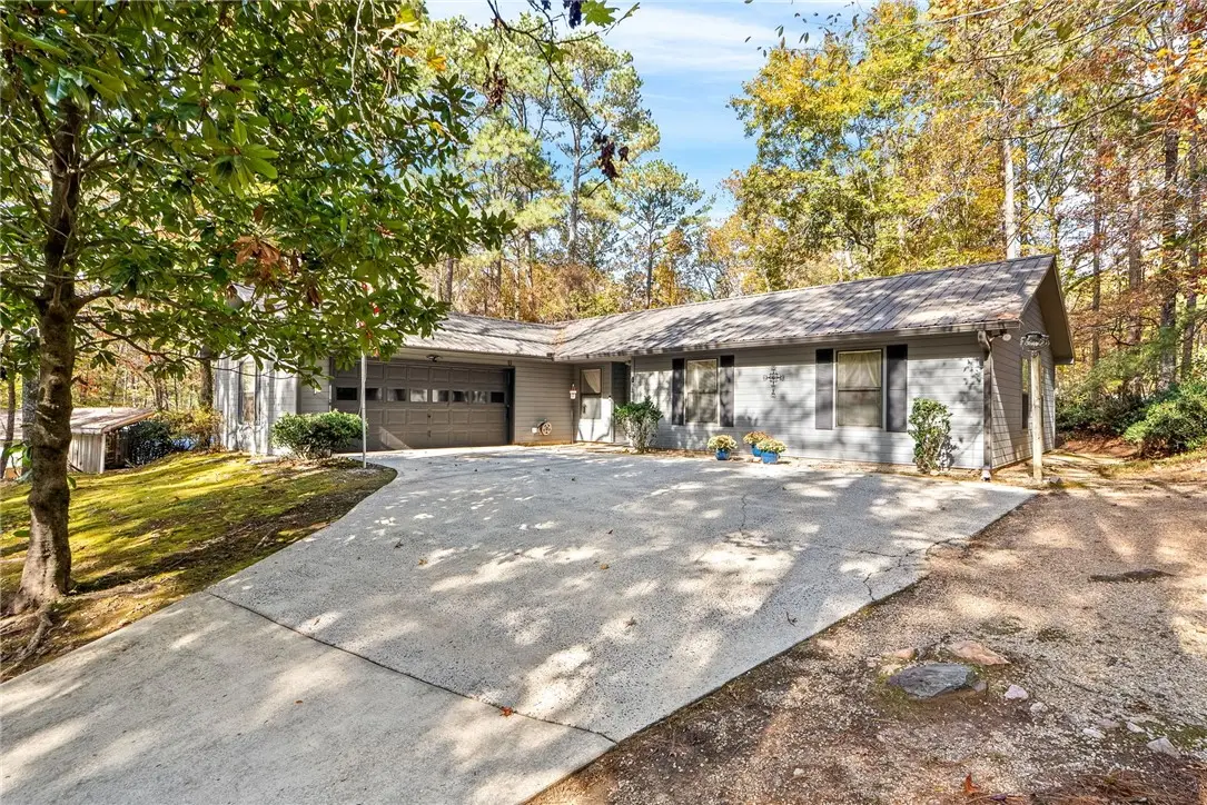 74 Chinquapin Pass, Dadeville, AL 36853 - Image #1