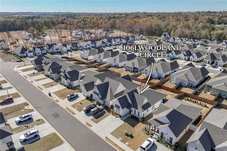 1061 Woodland Circle, Opelika, AL 36801 - Image #2