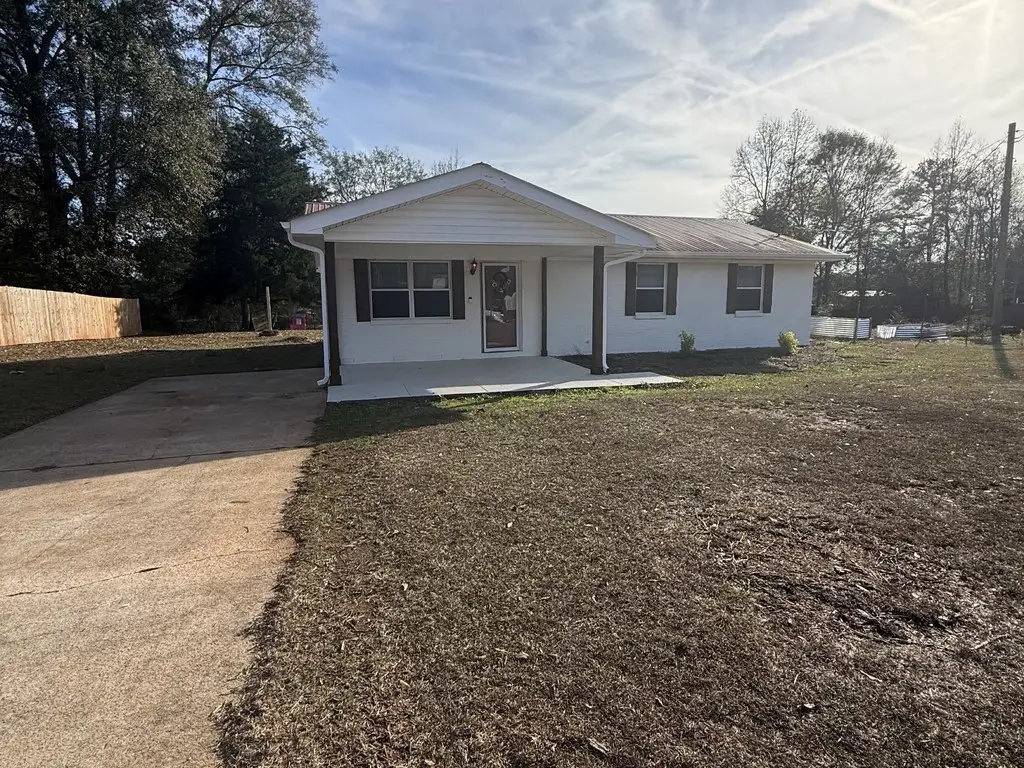 1211 County Road 189, Valley, AL 36854 - Image #1