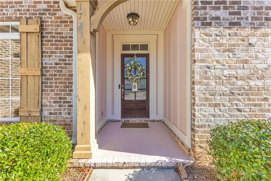 1723 Vfw Road, Auburn, AL 36830 - Image #2