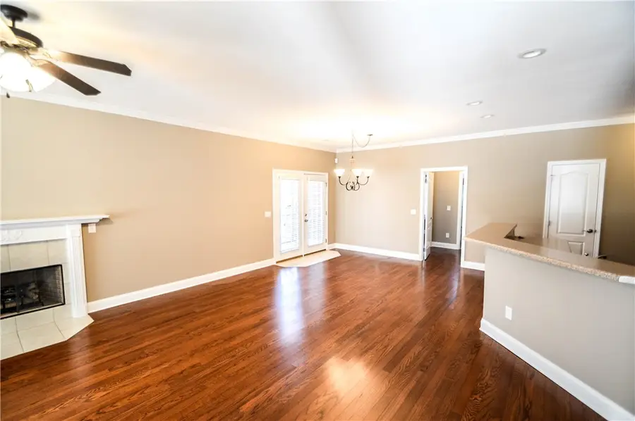 1626 Professional Parkway, Auburn Opelika, AL 36380 - Image #2