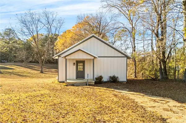 2802 Society Hill Road, Opelika, AL 36801