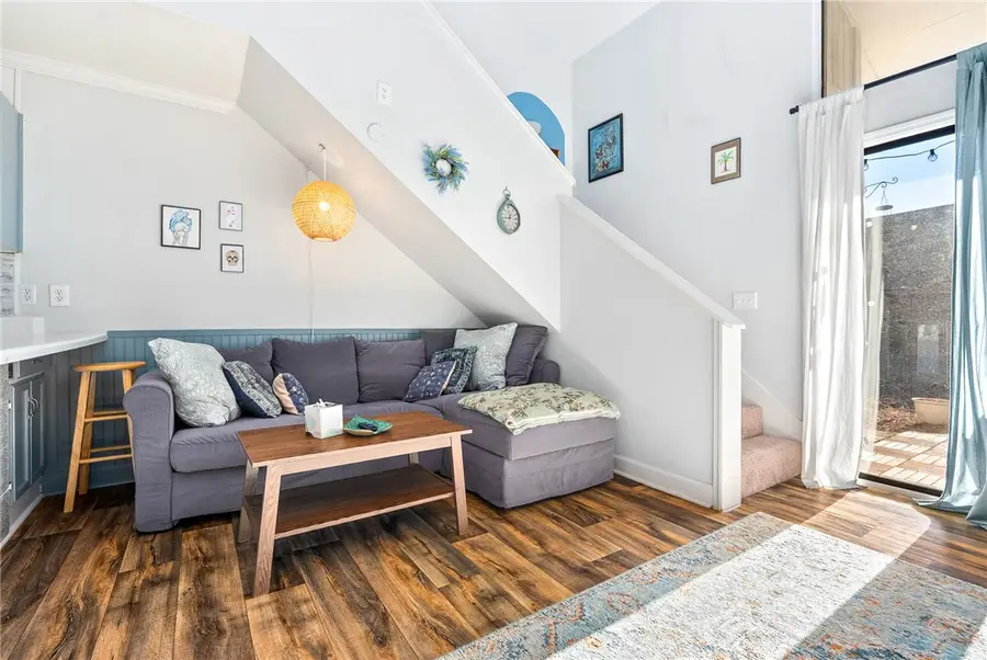 1007 Stonegate Drive #c, Auburn, AL 36832 - Image #2