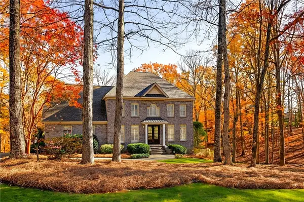 1881 Stoneridge Drive, Auburn, AL 36830