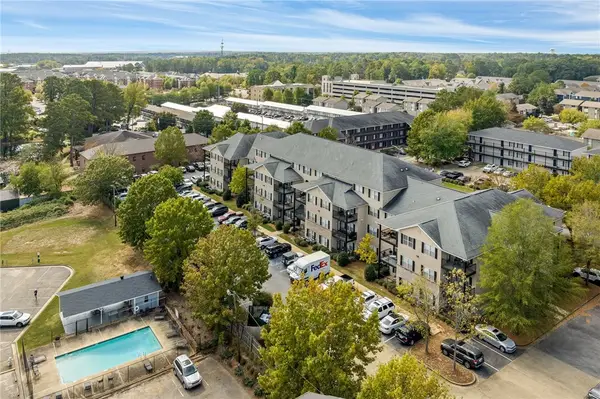 607 W Glenn Avenue #213, Auburn, AL 36832