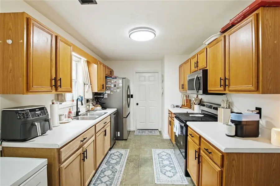 1076 County Road 193, Valley, AL 36854 - Image #2