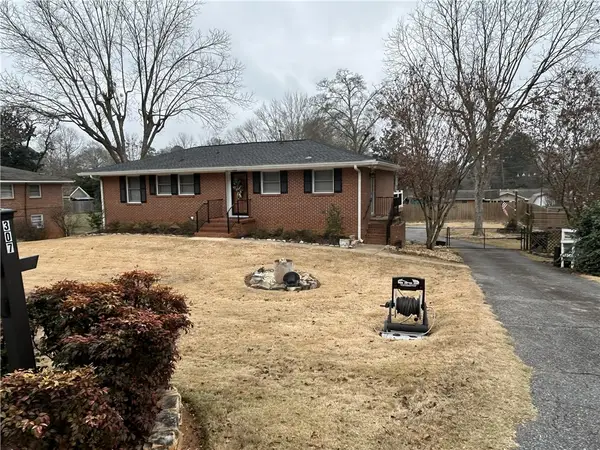 307 Highland Avenue, Opelika, AL 36801