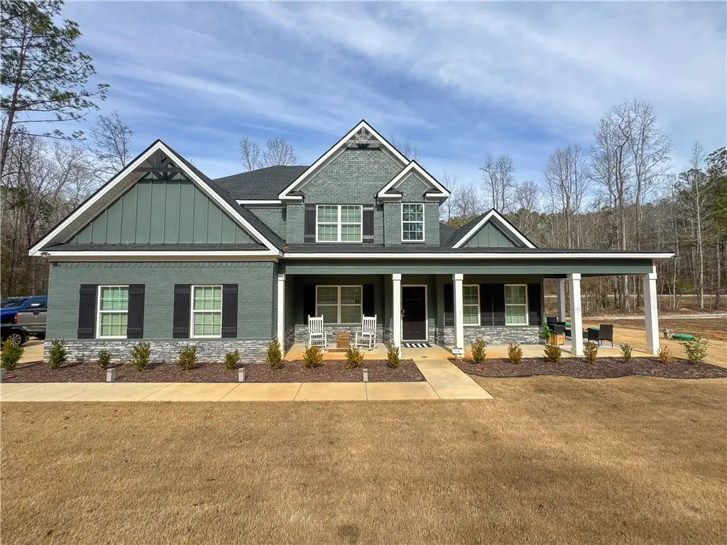 423 Lee Road 357, Valley, AL 36854 - Image #1
