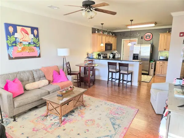 836 W Glenn Avenue #309, Auburn, AL 36832