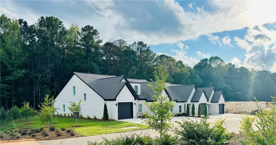 1100 Arcadia Avenue #102, Auburn, AL 36830 - #2