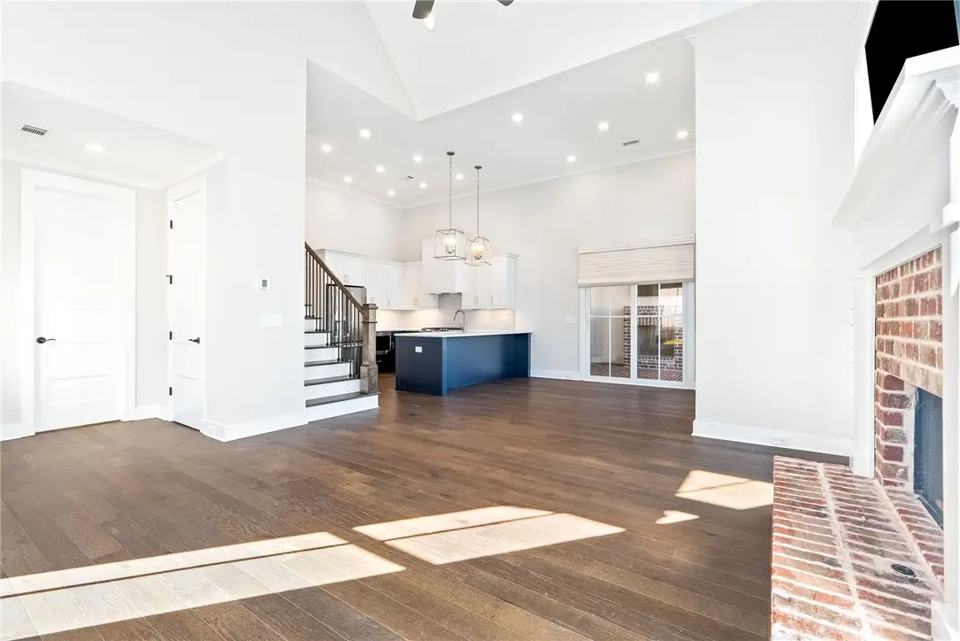 2006 Dawson Corner Loop, Auburn, AL 36832 - #1