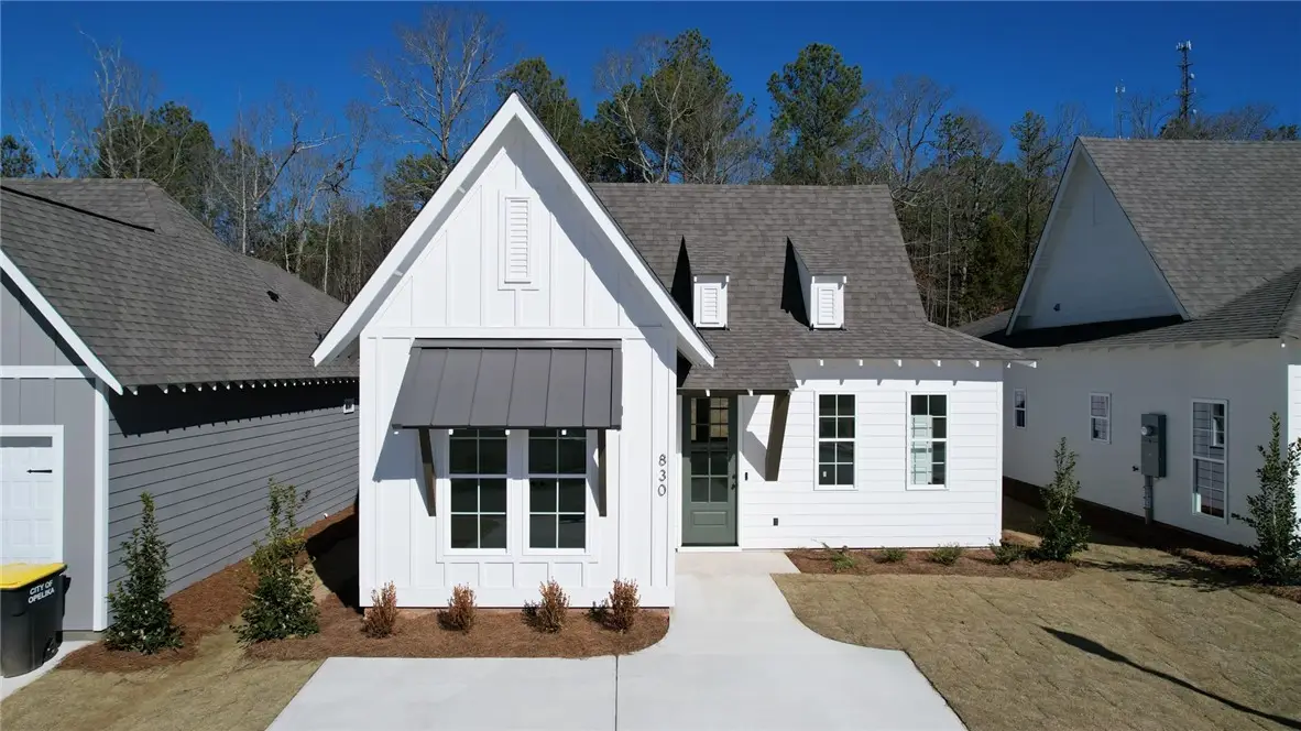 125 Hunters Way, Opelika, AL 36801 - Image #1